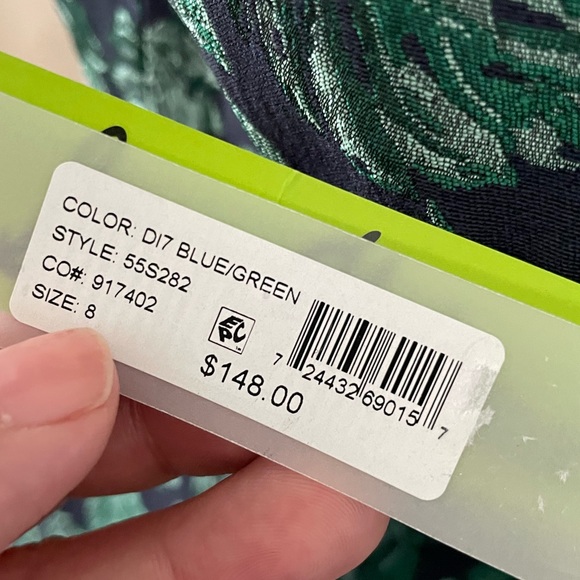 Sam Edelman leaf print v-neck fit and flare sleeveless cocktail dress size 8 new - Picture 8 of 9